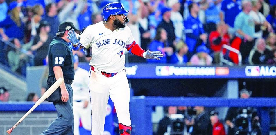 GUERRERO JUNIOR BRILLA EN PLAYOFFS