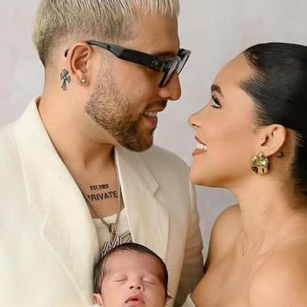 Mark B da la bienvenida a Dimark Burdier, su segundo hijo