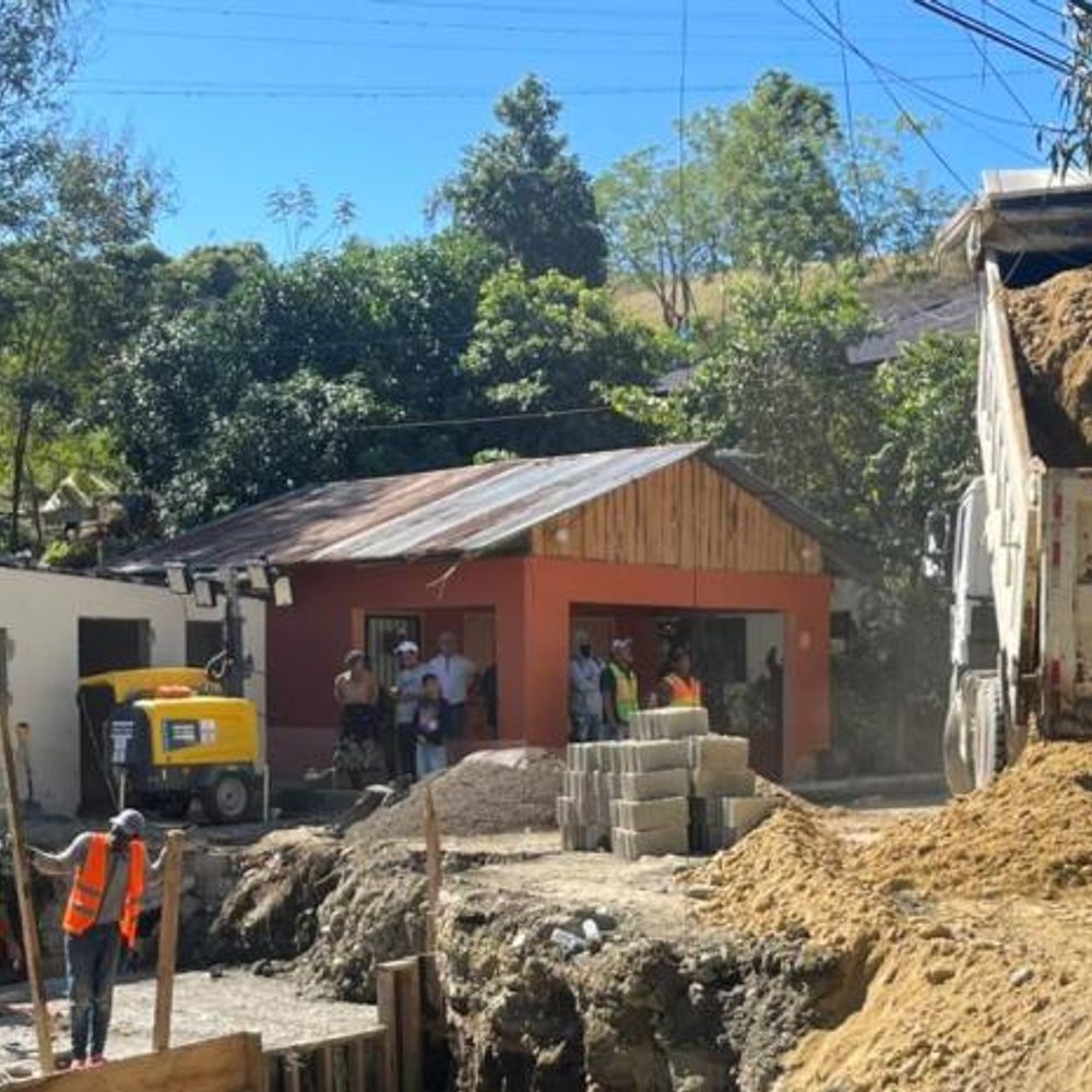 AFECTADOS POR EXPLOSIÓN ESPERAN SOLUCIONES