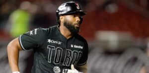 Aderlin-Rodriguez-regresa-con-Tijuana-para-otra-temporada-en-el-beisbol-mexicano_.jpg