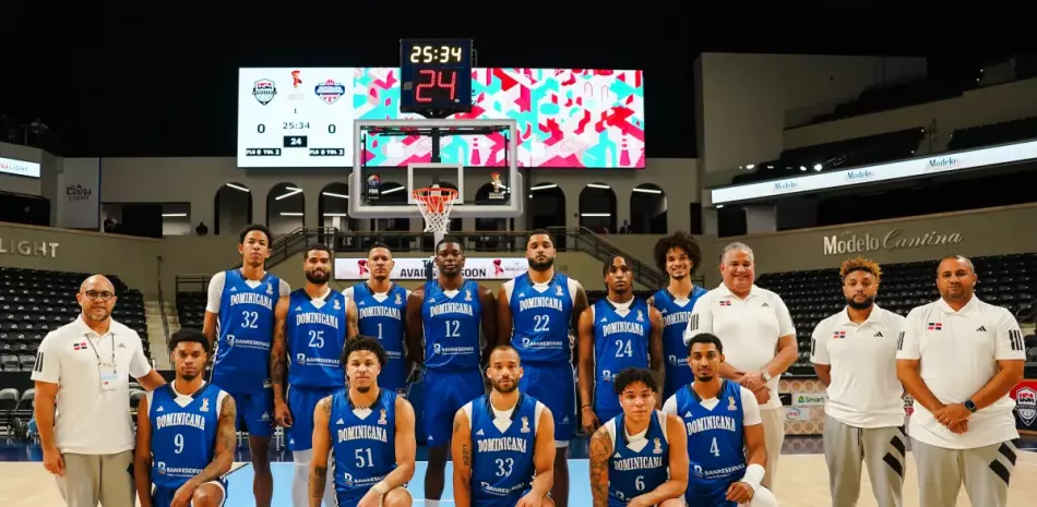 El-grupito-dominicano-supera-a-la-potencia-de-Estados-Unidos-en-emocionante-encuentro_.webp