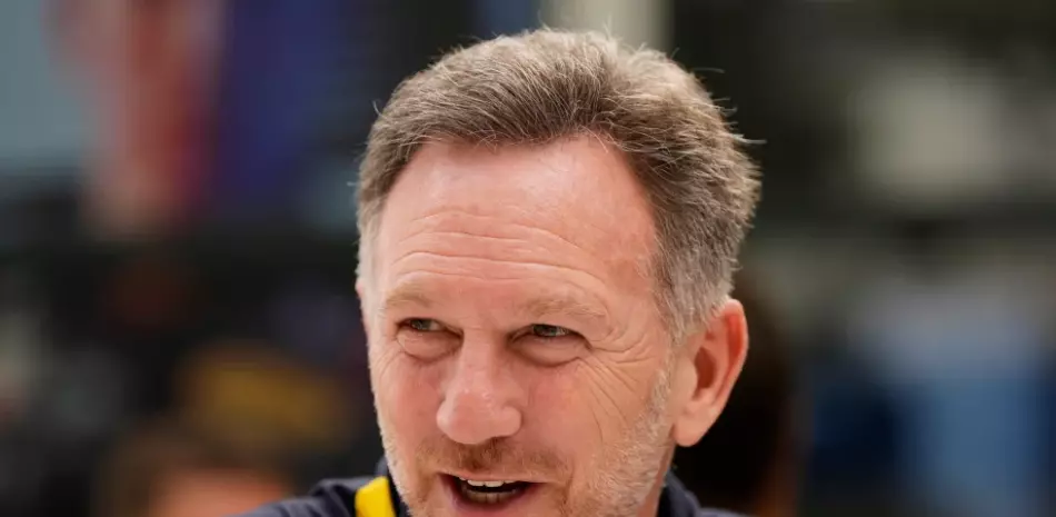 Horner-revela-que-Verstappen-no-influyo-en-su-salida-de-Red-Bull_.webp