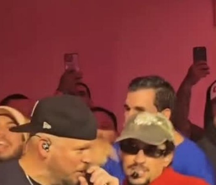 Residente-y-Bad-Bunny-consideran-grabar-su-pelicula-en-Republica-Dominicana-ante-falta-de-apoyo-en-Puerto-Rico_.jpg