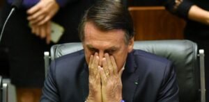 Bolsonaro en terapia intensiva con bronconeumonía