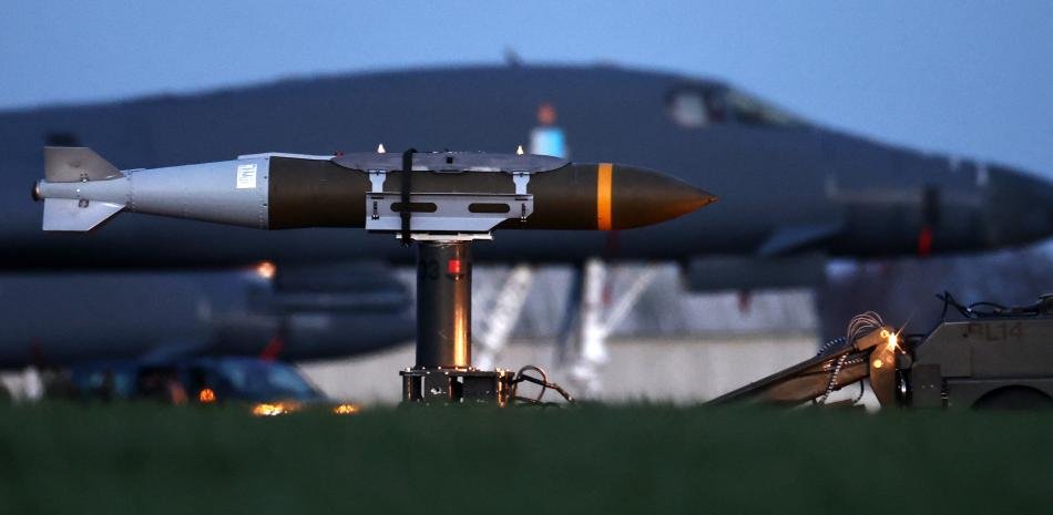 Trump dice que en Irán "prácticamente no queda nada por atacar"