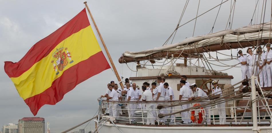 BUQUE-SEBASTIAN-DE-ELCANO-EN-SANTO-DOMINGO_.jpg