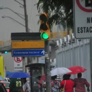 FRENTE-FRIO-Y-VAGUADA-ACTIVAN-ALERTAS-EN-13-PROVINCIAS_.jpg