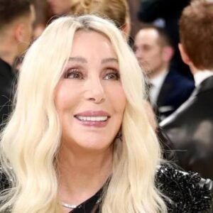 CHER-CELEBRA-SUS-80-ANOS-ICONO-ETERNO-DEL-POP_.jpg