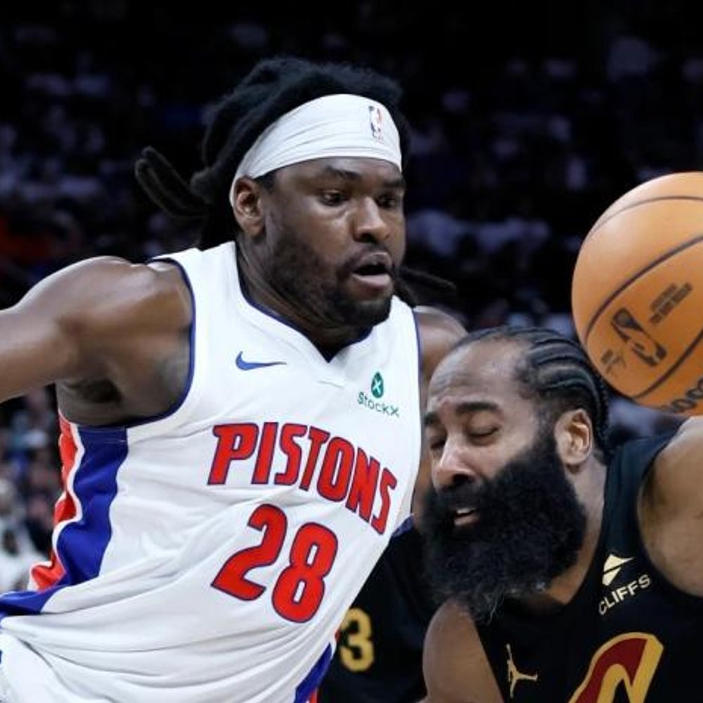 CUNNINGHAM-Y-HARRIS-IMPULSAN-TRIUNFO-DE-PISTONES-CON-23-Y-20-PUNTOS_.jpg