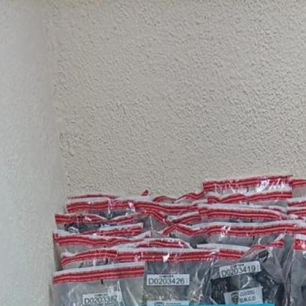 DNCD-CONFISCA-DOS-EQUIPAJES-CON-PRESUNTA-MARIHUANA-EN-PUNTA-CANA_.jpg