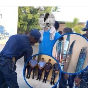 HALLAN-CUCHILLOS-EN-REQUISAS-ESCOLARES-DEL-SUR_.jpg