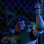 Los personajes de Toy Story 5 revolucionan Londres en un adelanto exclusivo de la película