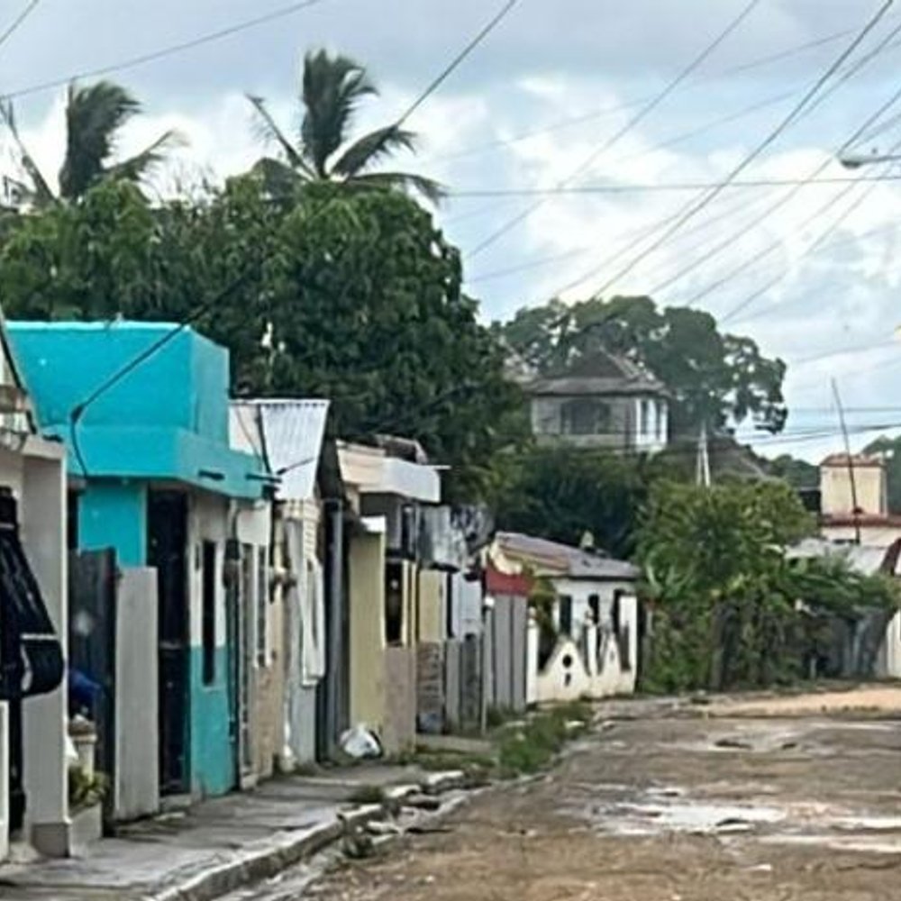 PIMENTEL-SE-HUNDE-EN-BASURA-Y-DECADENCIA-URBANA_.jpg