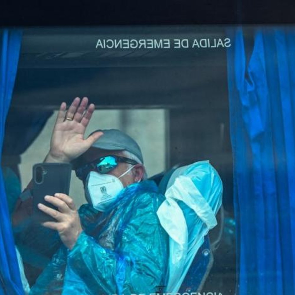 REPATRIAN-A-PASAJEROS-DE-CRUCERO-POR-CONTAGIO-DE-HANTAVIRUS_.jpg
