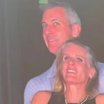 A un año del escándalo, Kristin Cabot sigue sin empleo tras incidente en concierto de Coldplay
