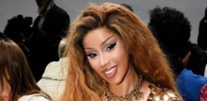 Cardi-B-luce-bikini-de-la-bandera-dominicana-para-promocionar-su-nueva-cancion_.jpg