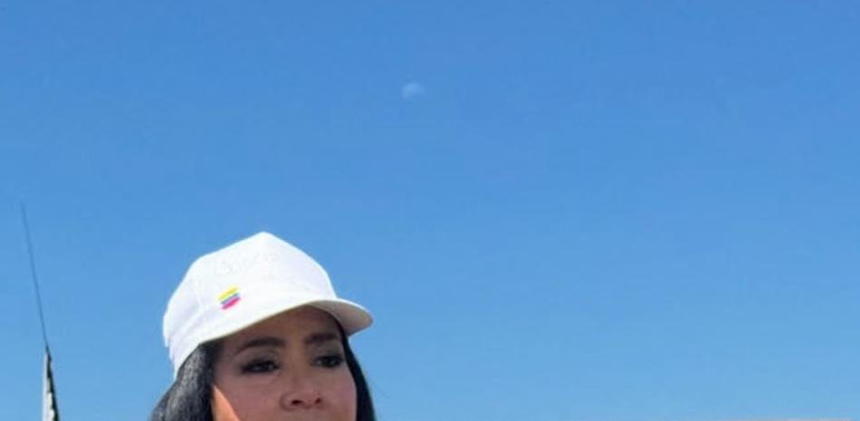 Carolina-Sandoval-enfrenta-crisis-emocional-en-vivo-tras-sufrir-una-tragedia_.jpg