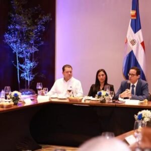 FREUND-REVELA-QUE-EL-NUMERO-DE-FUNCIONARIOS-ES-INCIERTO_.jpg