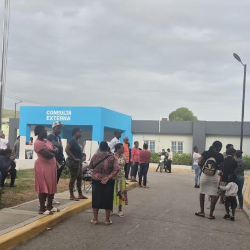 HUELGA-MEDICA-DEJA-PACIENTES-SIN-ATENCION-EN-BARAHONA_.jpg