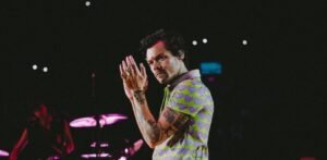 Harry-Styles-establece-nuevo-record-en-Wembley-y-supera-las-marcas-de-Coldplay_.jpg