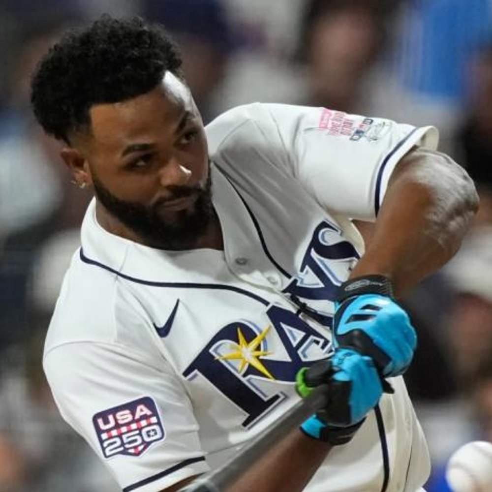 JUNIOR-CAMINERO-SALE-DEL-ALL-STAR-TRAS-LESION-MANO_.jpg