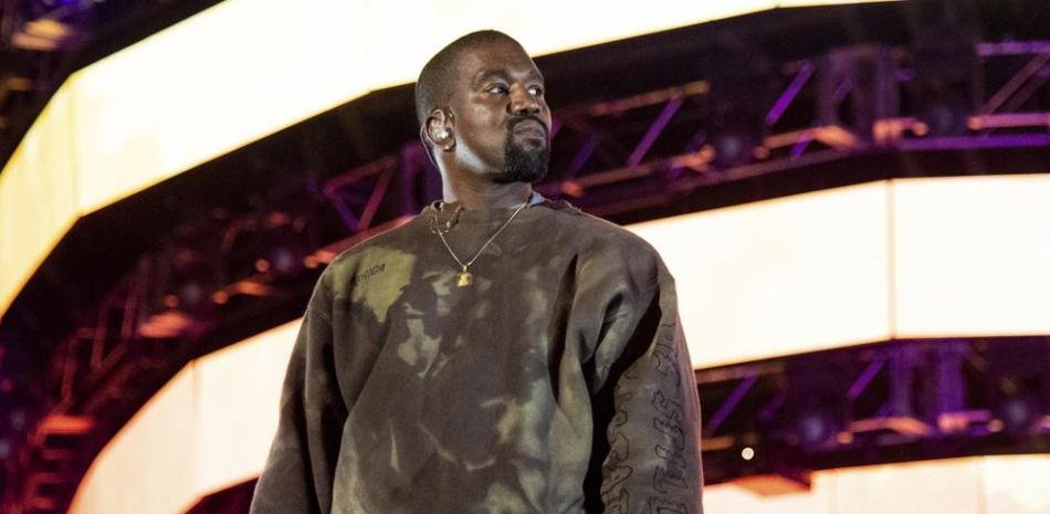 Polemica-en-Albania-por-el-gasto-de-4-millones-de-euros-en-concierto-de-Kanye-West_.jpg