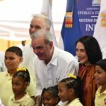 ABINADER FINALIZA ACTIVIDADES SIN HABLAR DE DIPLOMÁTICOS CUBANOS EXPULSADOS