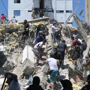 APOYO-DOMINICANO-A-COLOMBIA-POR-DESASTRE-SISMICO_.jpg