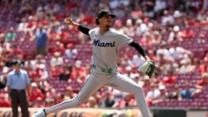 Eury-Perez-domina-desde-el-monticulo-en-victoria-de-los-Marlins-sobre-los-Reds_.jpg