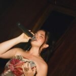 Ivana Loyola lanza su primer álbum Cuerdas en el ocaso