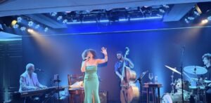 Mi-vida-en-canciones-el-recorrido-musical-de-Stephany-Ortega_.jpg