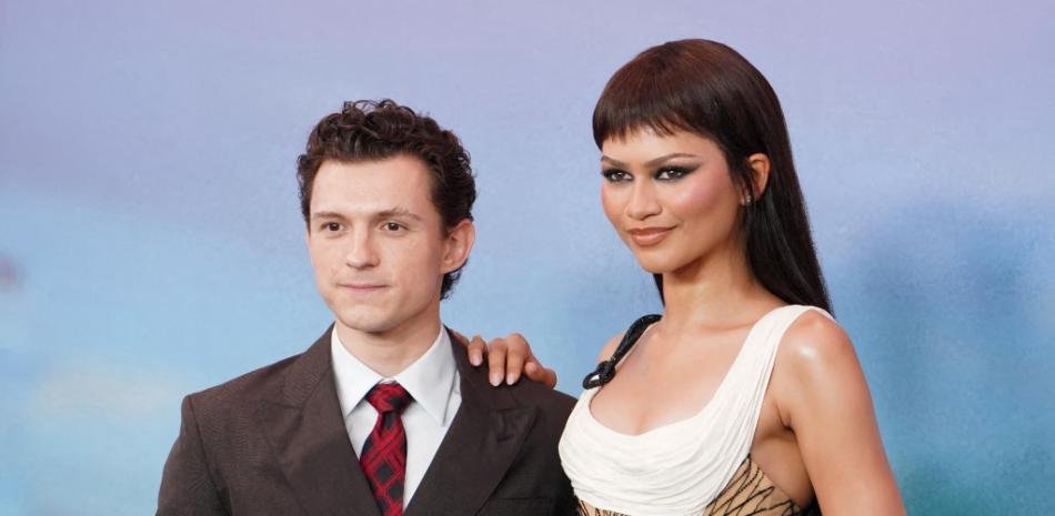 Zendaya-y-Tom-Holland-celebran-su-enlace-matrimonial-en-un-hotel-cercano-al-lugar-de-nacimiento-de-el-en-Inglaterra_.jpg