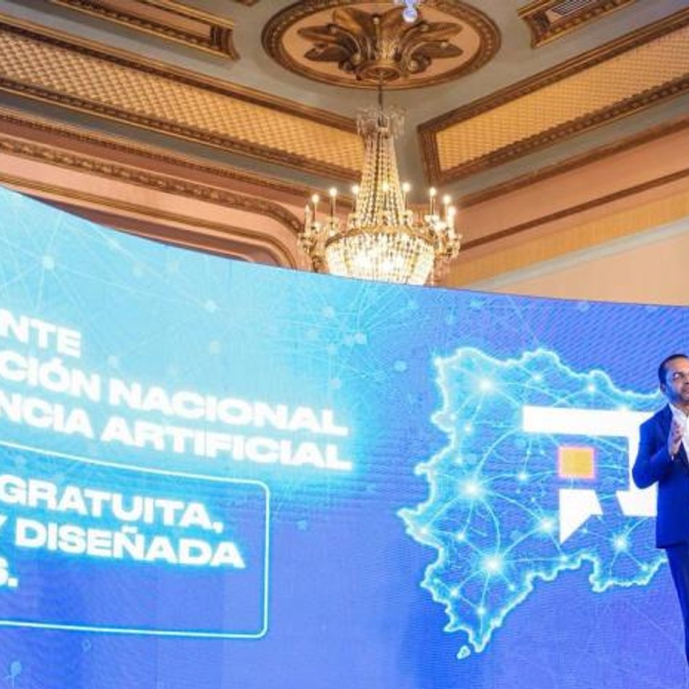 GOBIERNO-ANUNCIA-PROGRAMA-RD-INTELIGENTE_.jpg