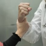 OPS ADVIERTE: VIOLENCIA CONTRA PERSONAL DE SALUD SIGUE